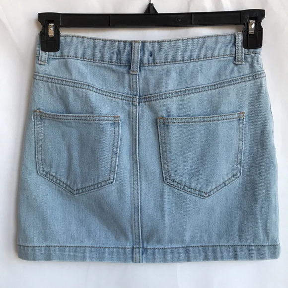 Forever 21 light wash denim skirt, size S - Picture 6 of 11